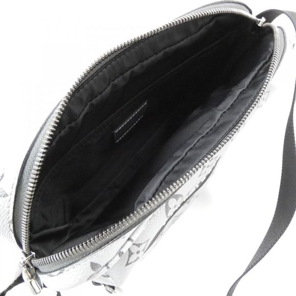 Louis Vuitton Monogram Silver Messenger PM Shoulder Bag - Picture 6 of 7